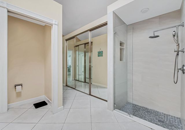 2390 Saratoga Bay Drive, West Palm Beach, FL 33409