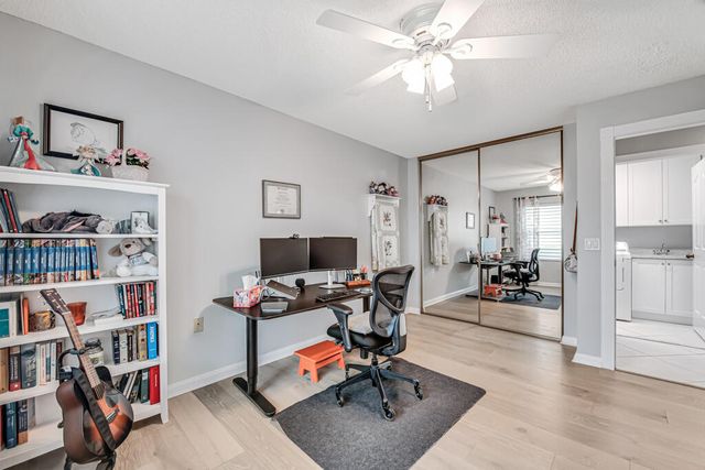 2390 Saratoga Bay Drive, West Palm Beach, FL 33409