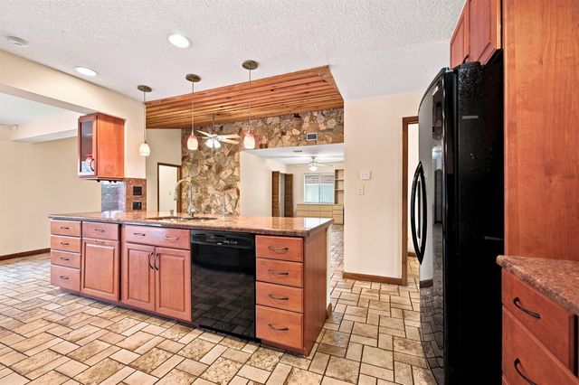 1120 NW 77TH Avenue, Plantation, FL 33322