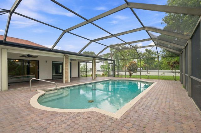 1120 NW 77TH Avenue, Plantation, FL 33322