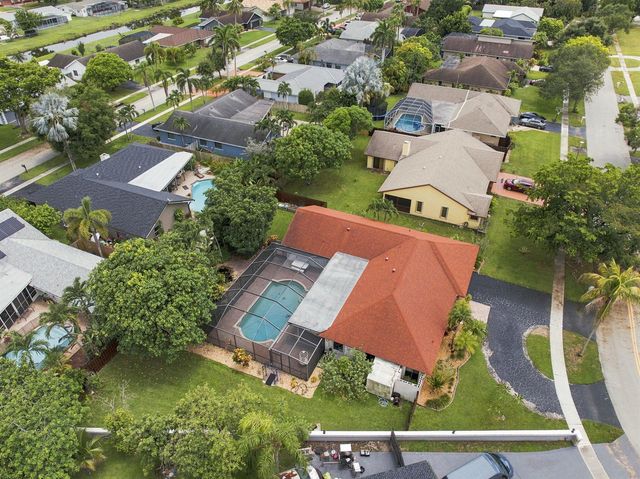 1120 NW 77TH Avenue, Plantation, FL 33322