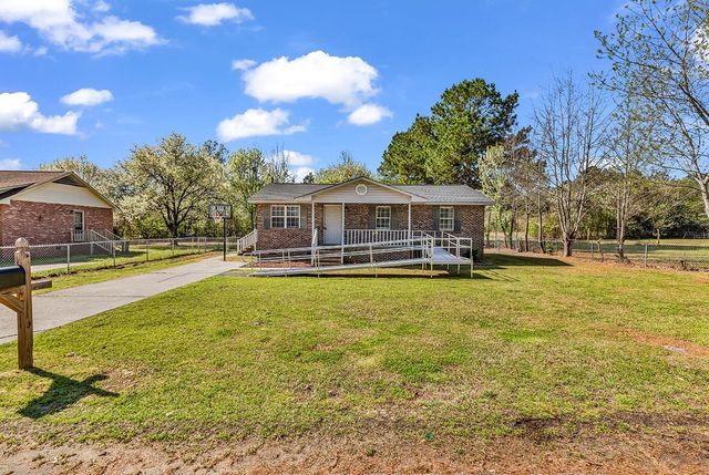 409 Reaves St., Marion, SC 29571