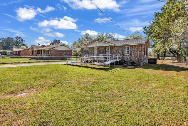 409 Reaves St., Marion, SC 29571