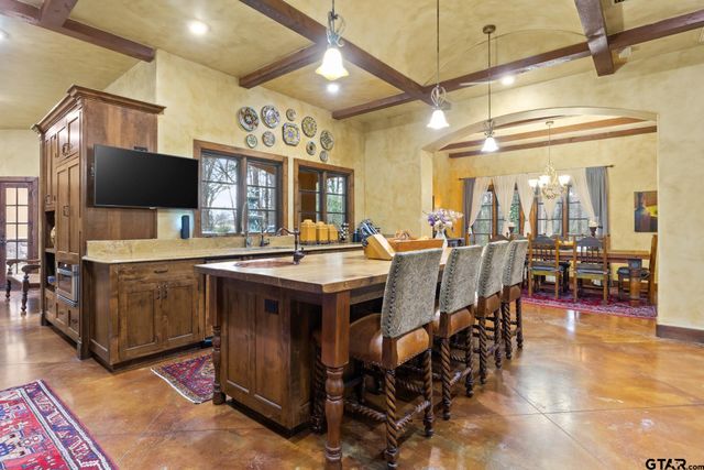 660 CR 1334, Pittsburg, TX 75686