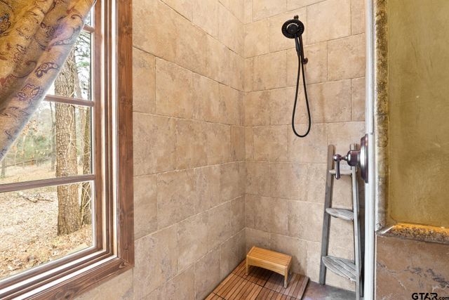 660 CR 1334, Pittsburg, TX 75686