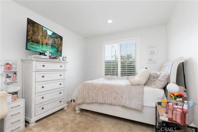 9461 Venetian Way, Jurupa Valley, CA 92509