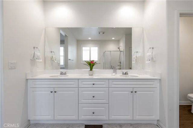 9461 Venetian Way, Jurupa Valley, CA 92509