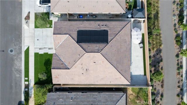 9461 Venetian Way, Jurupa Valley, CA 92509