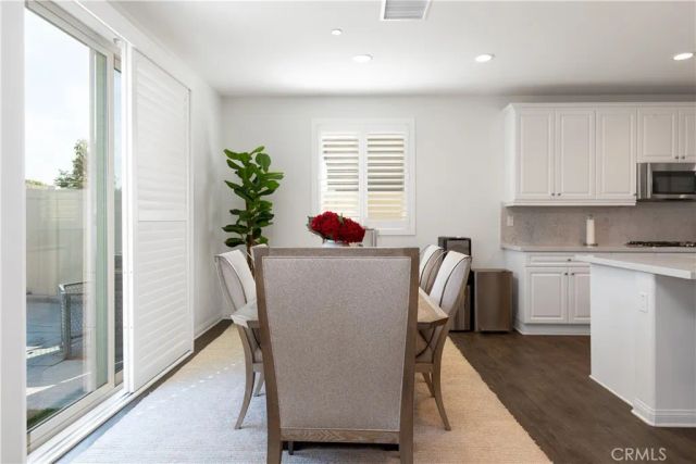 9461 Venetian Way, Jurupa Valley, CA 92509