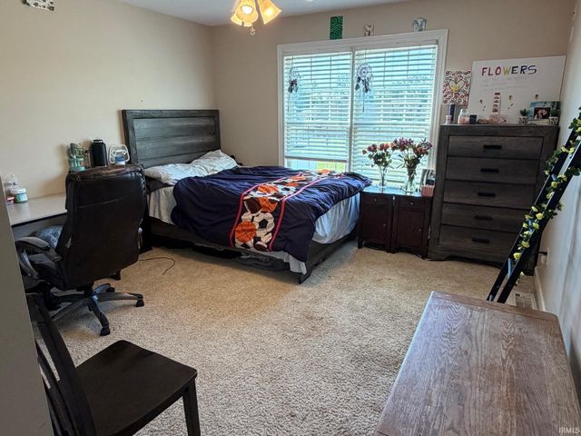 10062 Heather Brooke Drive, Osceola, IN 46561