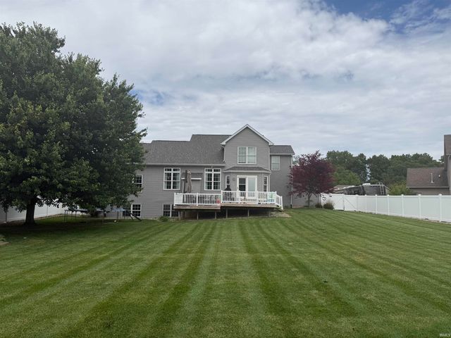 10062 Heather Brooke Drive, Osceola, IN 46561