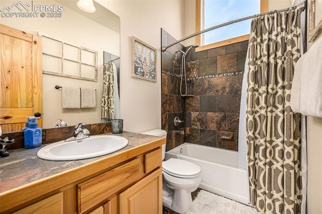 270 Piaute Way, Jefferson, CO 80456
