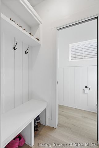 621 Thomas Street, New Albany, IN 47150