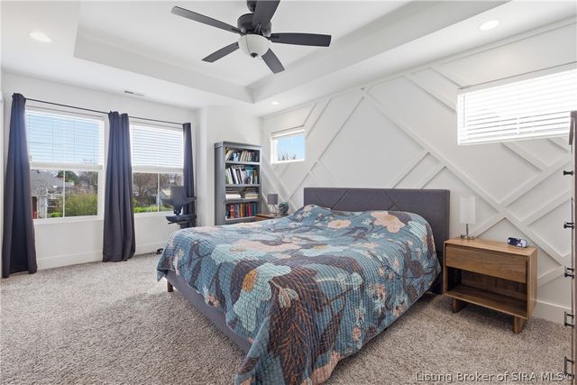 621 Thomas Street, New Albany, IN 47150