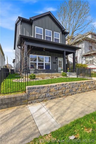 621 Thomas Street, New Albany, IN 47150