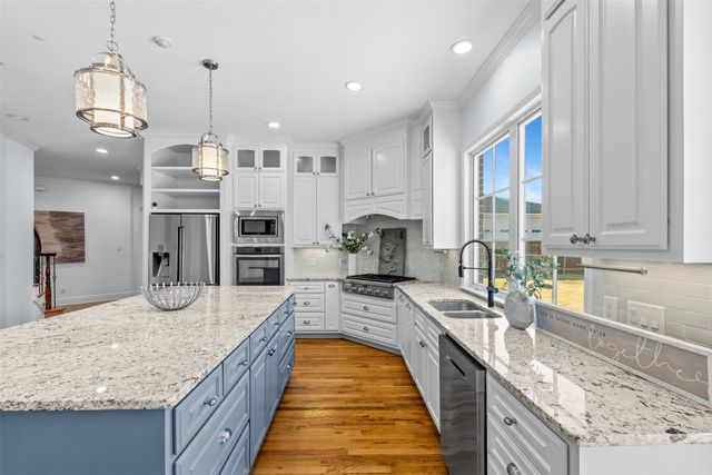 1217 Viridian Park Lane, Arlington, TX 76005