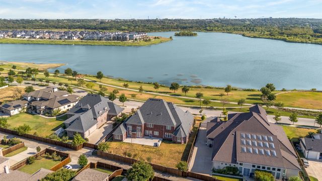 1217 Viridian Park Lane, Arlington, TX 76005