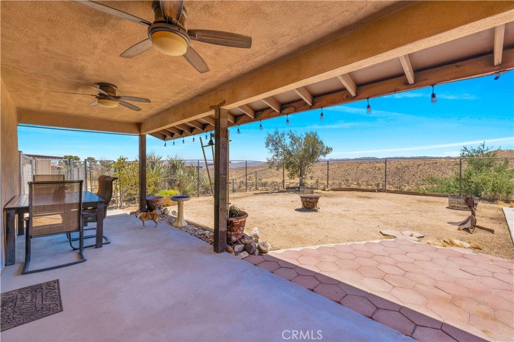 Image 38 of property listing at 57050 Mesa Drive, Yucca Valley, CA 92284