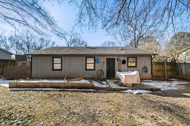 1000 Liberty Dr, Jacksonville, AR 72076