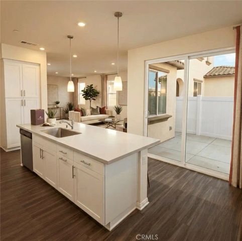 1465 E Laurelwood, San Bernardino, CA 92408