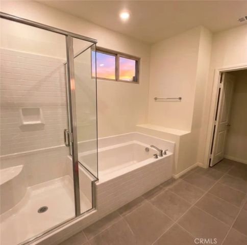 1465 E Laurelwood, San Bernardino, CA 92408