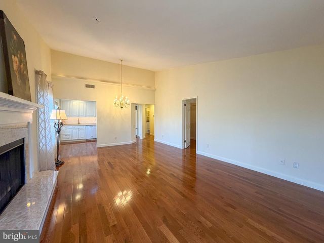 814 PRITCHARD PL, Newtown Square, PA 19073