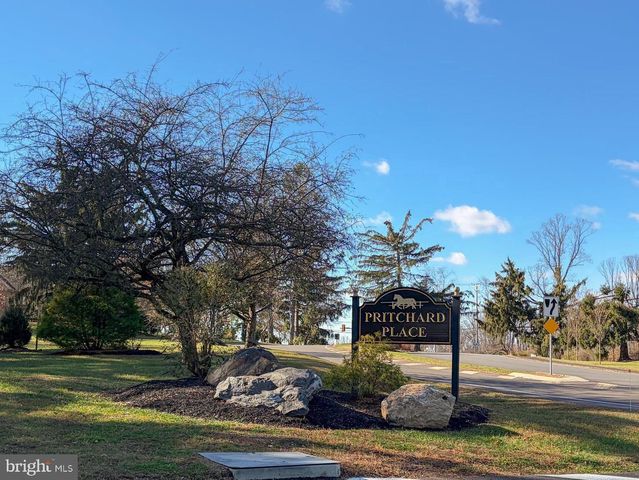 814 PRITCHARD PL, Newtown Square, PA 19073