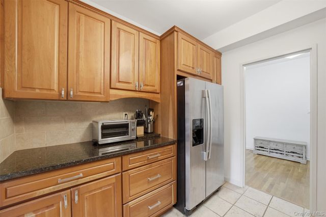 953 W Boston Post Road 3A, Mamaroneck, NY 10543
