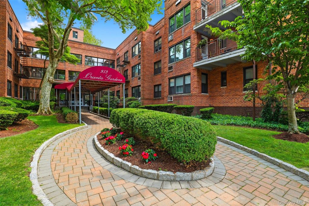 953 W Boston Post Road 3A, Mamaroneck, NY 10543