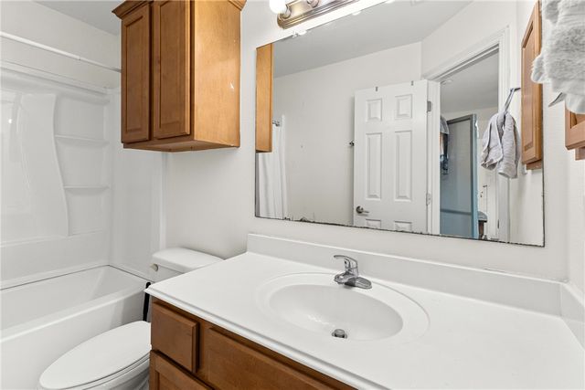 305 Holleman Drive E 701, College Station, TX 77840