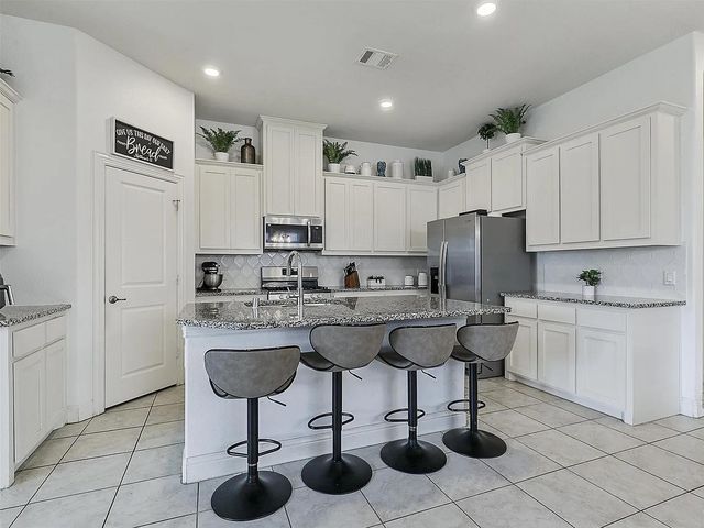 1520 Summit View Lane, Little Elm, TX 76227