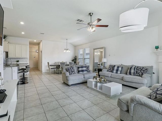 1520 Summit View Lane, Little Elm, TX 76227