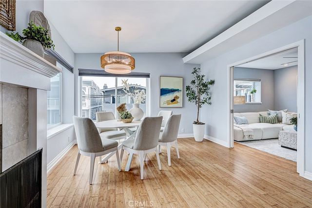 320 31st Street, Manhattan Beach, CA 90266