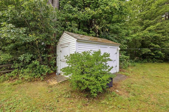 222 Airport Road, Concord, NH 03301