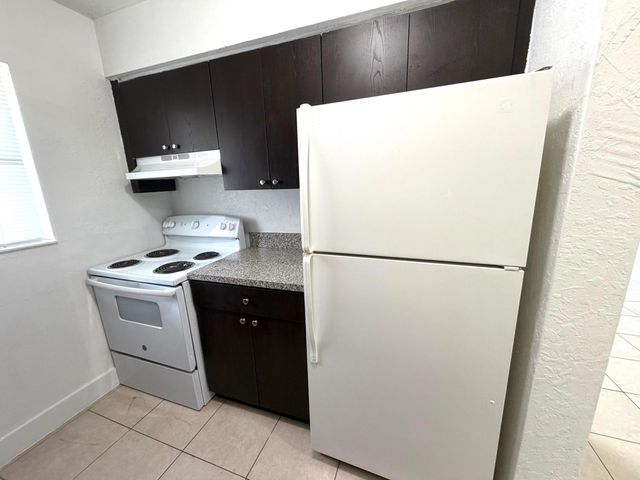 2121 Davie Boulevard 140, Fort Lauderdale, FL 33312