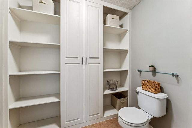 32349 W 165th Terrace, Gardner, KS 66030