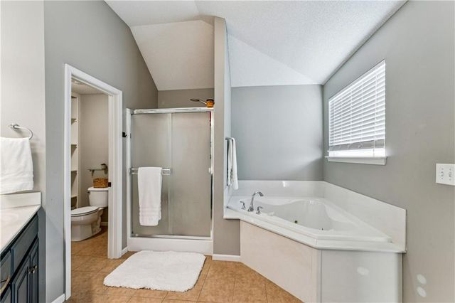 32349 W 165th Terrace, Gardner, KS 66030