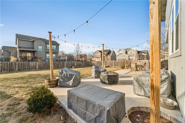 32349 W 165th Terrace, Gardner, KS 66030