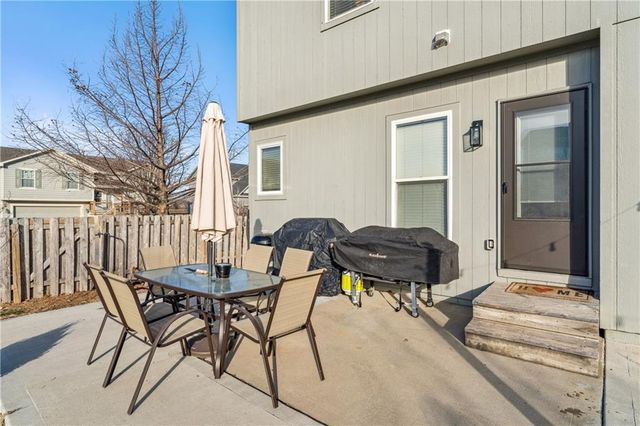 32349 W 165th Terrace, Gardner, KS 66030