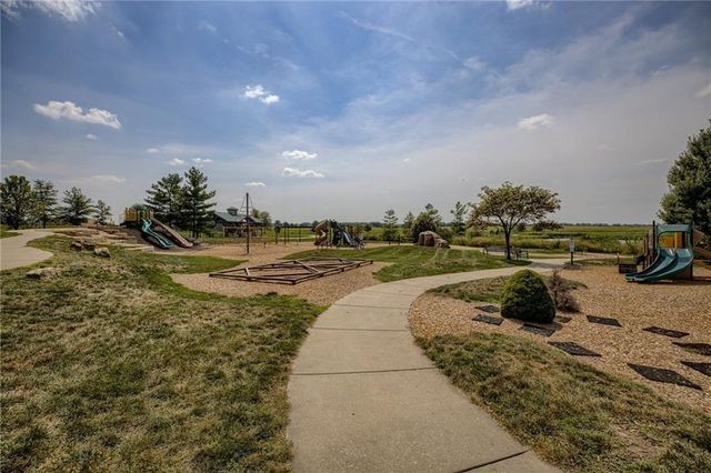 32349 W 165th Terrace, Gardner, KS 66030