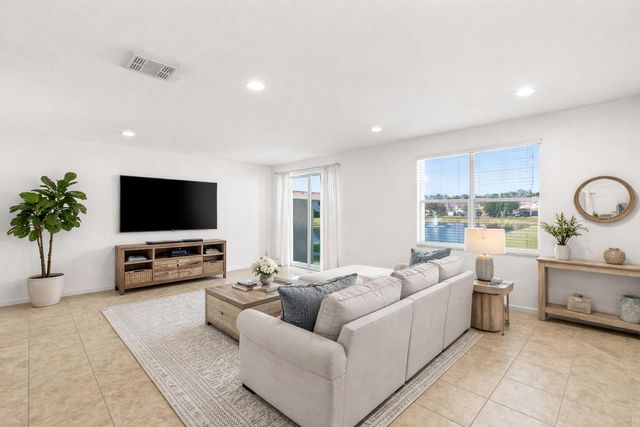 16154 Poppyseed Circle 1004, Delray Beach, FL 33484