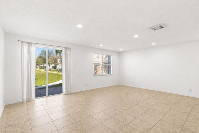 16154 Poppyseed Circle 1004, Delray Beach, FL 33484