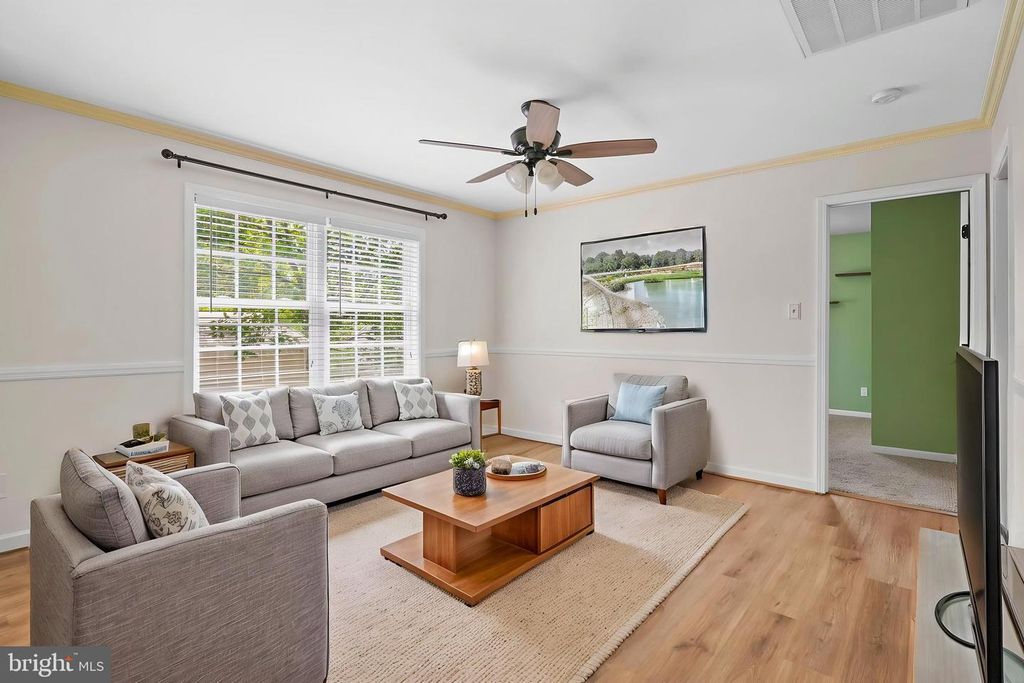 Image 12 of property listing at 23260 HILLTOP DR, Bushwood, MD 20618