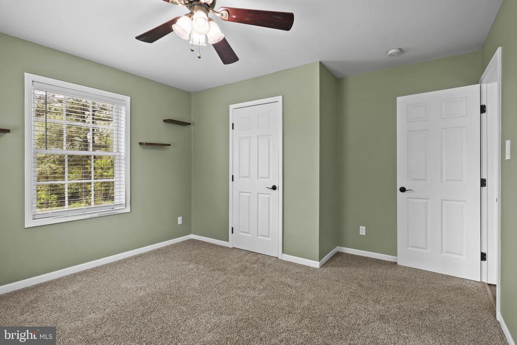 Image 15 of property listing at 23260 HILLTOP DR, Bushwood, MD 20618