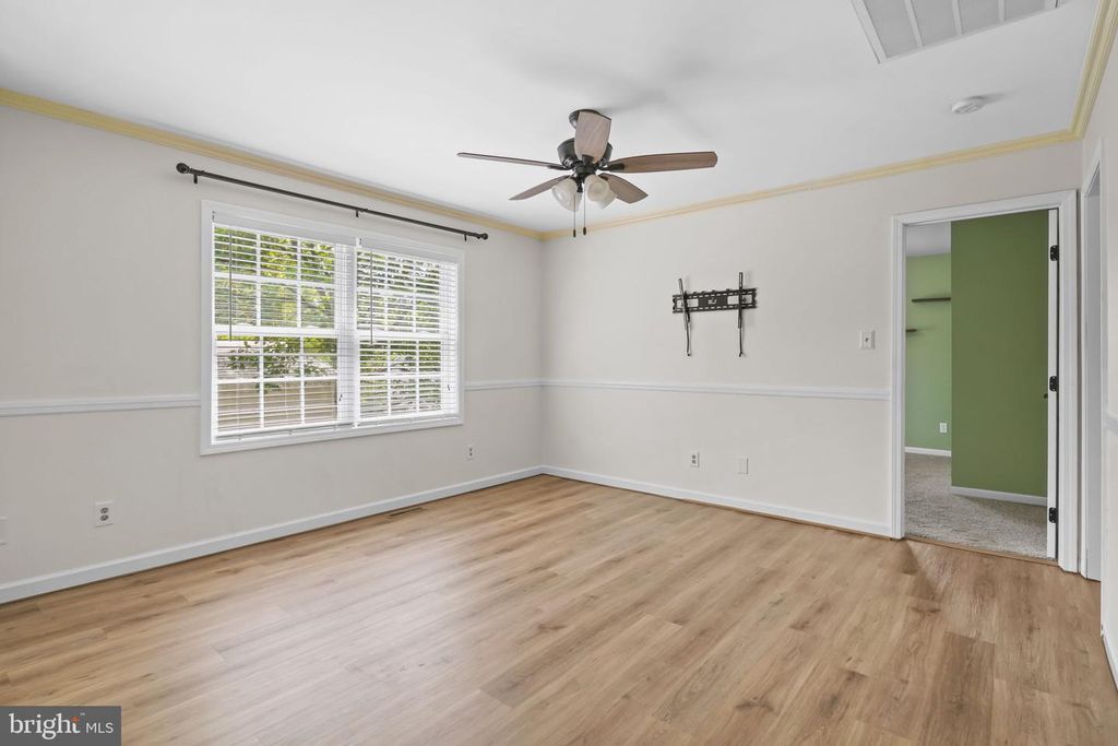 Image 23 of property listing at 23260 HILLTOP DR, Bushwood, MD 20618