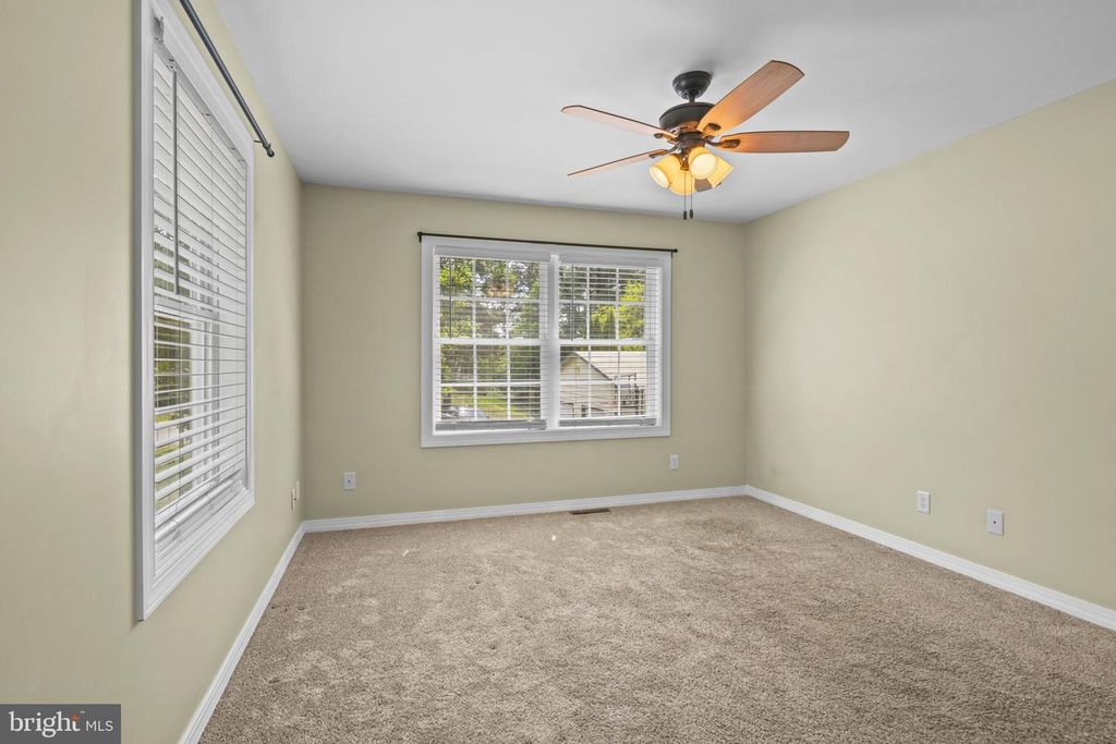 Image 24 of property listing at 23260 HILLTOP DR, Bushwood, MD 20618