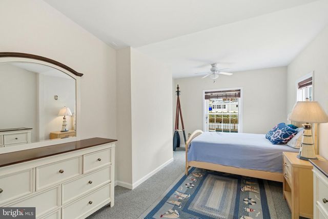 43 LAWRENCE DRIVE, Manahawkin, NJ 08050