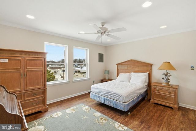 43 LAWRENCE DRIVE, Manahawkin, NJ 08050