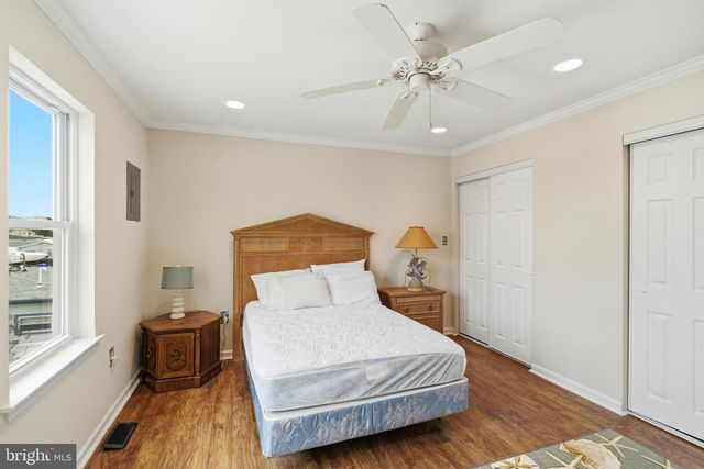 43 LAWRENCE DRIVE, Manahawkin, NJ 08050