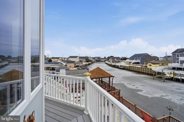 43 LAWRENCE DRIVE, Manahawkin, NJ 08050